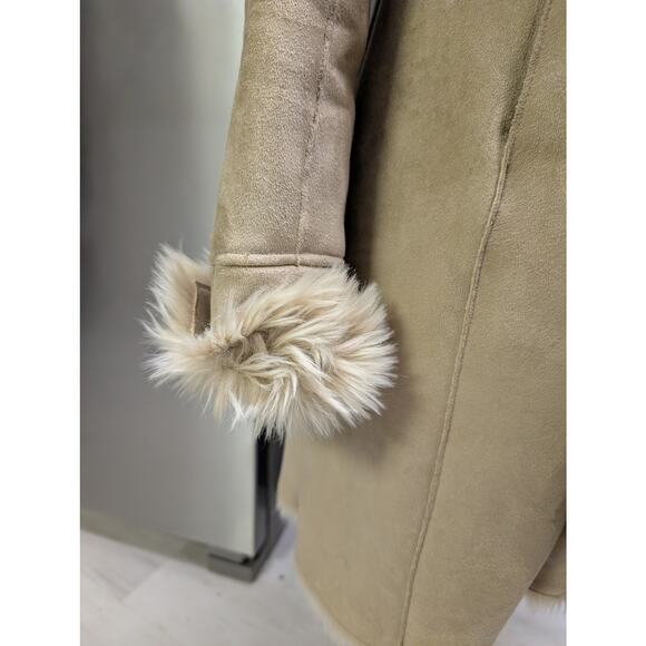 Donna Salyers Fabulous Furs Luxe Like New Faux Fur Shearling Tan Overcoat Small - Picture 10 of 16